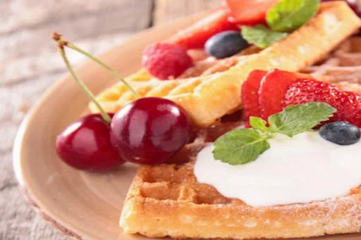 Waffle & Fruit