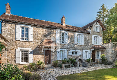 Maison avec terrasse 1