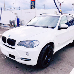 X5 xDrive 30i