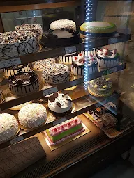 Cake Spot photo 4