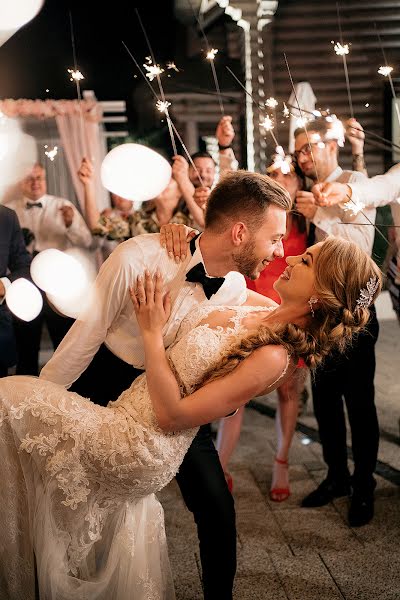 Fotógrafo de casamento Elena Matiash (elmatiash). Foto de 28 de dezembro 2020