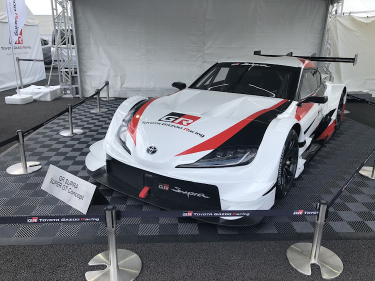 マークX G'sのスーパーGT・富士スピードウェイ・Z31・サードマフラーに関するカスタム事例の投稿画像2枚目