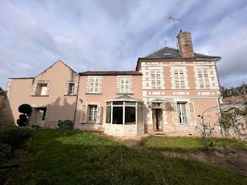 maison à Villeneuve-sur-Yonne (89)