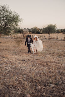 Fotografo di matrimoni Heri Hernández (herihernandez). Foto del 30 settembre 2023