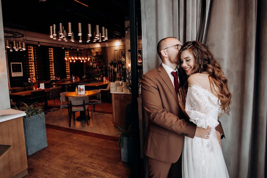 Jurufoto perkahwinan Aleksey Davydov (wedmen). Foto pada 20 Disember 2019