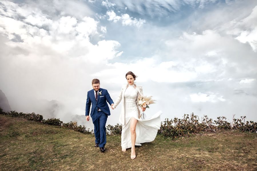Fotógrafo de casamento Sergey Kaba (kabasochi). Foto de 9 de novembro 2019