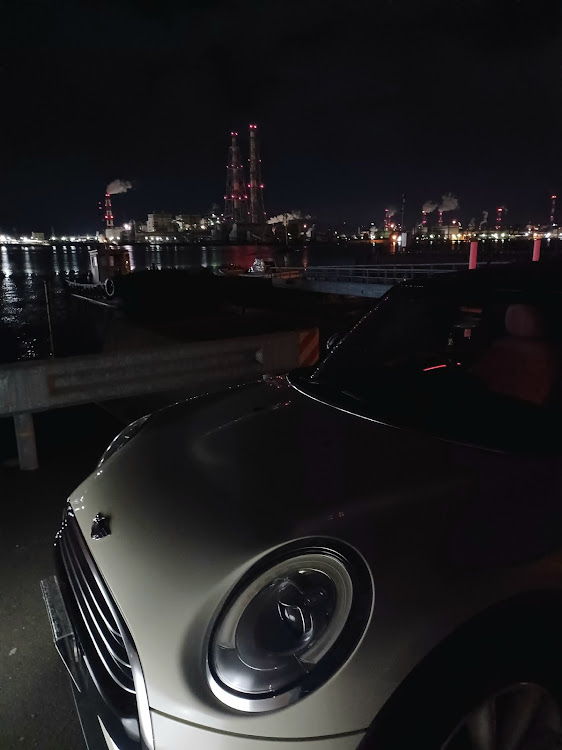 ミニ コンバーチブルの今年もよろしくお願いします・オフ会・夜ショット・日の出・タイムラプスに関するカスタム事例の投稿画像4枚目