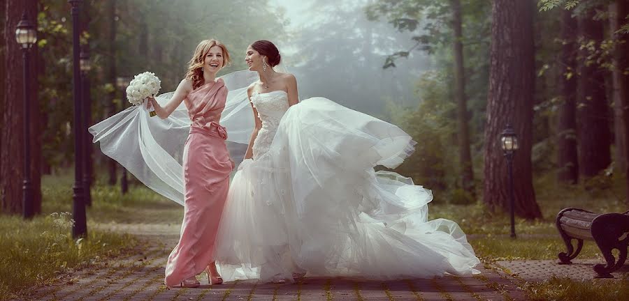 結婚式の写真家Aleksandr Nozdrin (alexnozdrin)。2012 12月20日の写真