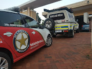 Police Search and Rescue Unit‚ as well as medics from Marshall Security, arrive at the home of the Umhlanga man who was electrocuted in his ceiling. 