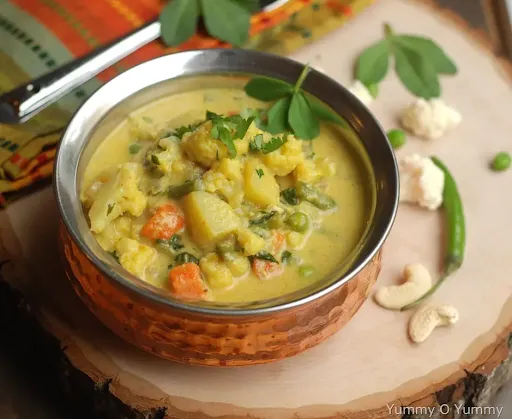 Alleppey Vegetable Curry