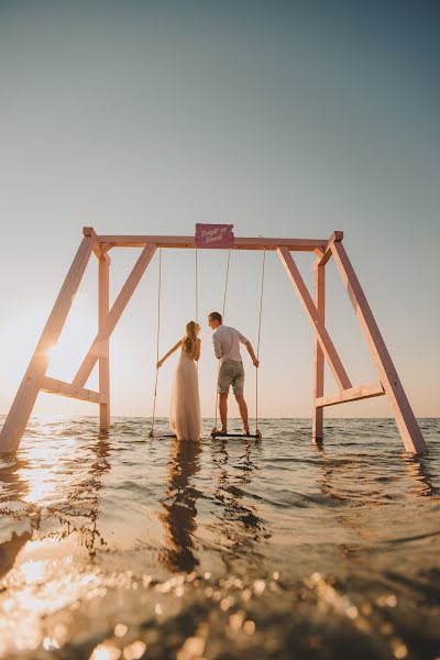 Wedding photographer Aleksandr Meloyan (meloyans). Photo of 13 February 2019