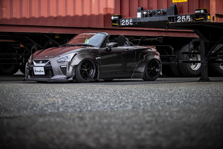 コペンのコペン・la400k・LB☆WORKS・リバティウォーク・オープンカーに関するカスタム事例の投稿画像1枚目