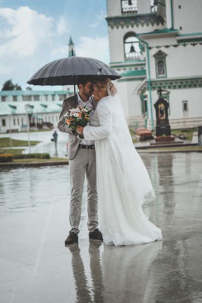 Fotógrafo de casamento Olga Kuznecova (helgasmith). Foto de 20 de maio 2020