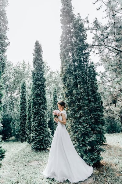 Fotógrafo de bodas Anna Botova (arcobaleno). Foto del 31 de julio 2018