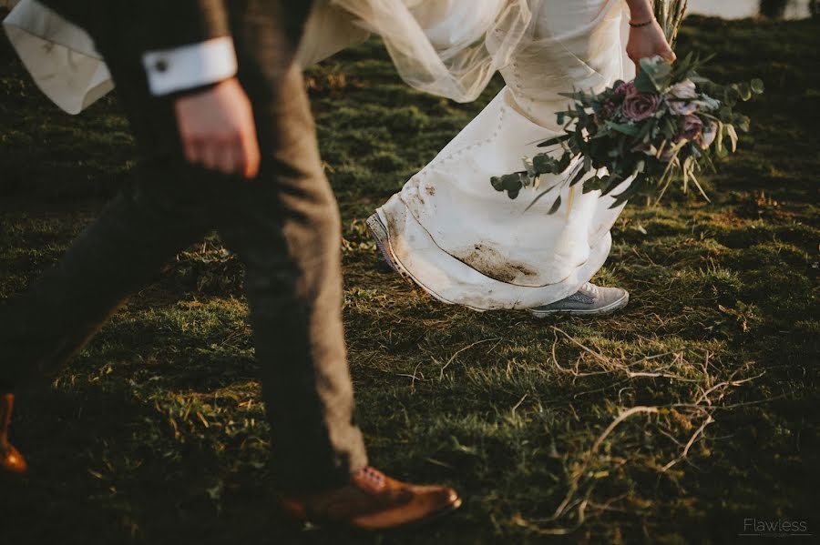 Fotografo di matrimoni James Revitt (flawlessphoto). Foto del 2 luglio 2019