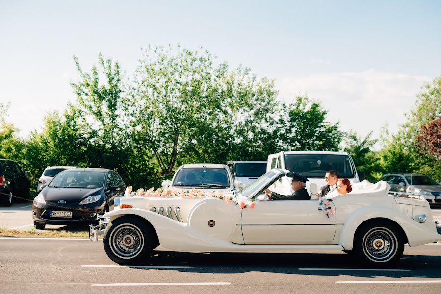 Wedding photographer Mihály Csongor (mihalycsongor). Photo of 6 June 2017