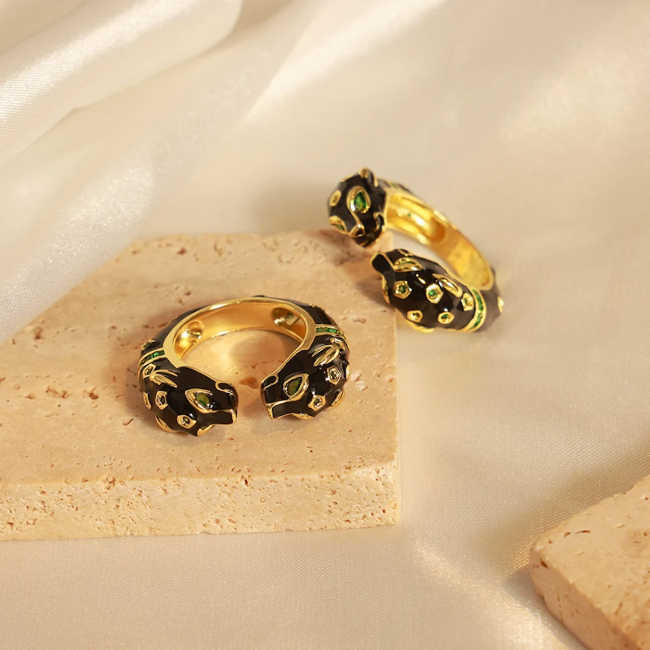 Vrouwenmode ring met gekleurd emaille cheetah-motief Statement sieraad voor een opvallende look Voeg stijl en elegantie toe aan je outfit