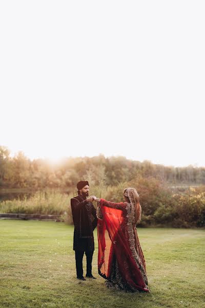 Fotógrafo de casamento Iryna Husachenko (irinagusachenko). Foto de 7 de novembro 2023