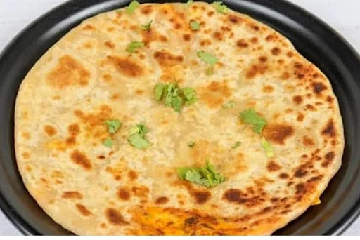 Desi Ghee Tawa Green Chilli Paratha