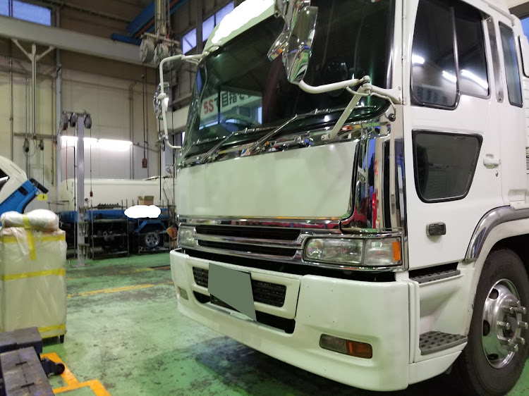 MR-Sのキリ番・あおり運転 ダメ絶対・トラック・V8ツインターボに関するカスタム事例の投稿画像2枚目