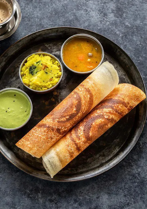 Chef Spl Masala Dosai + Sambar, Chutney, Coconut Chutney & Gunpowder