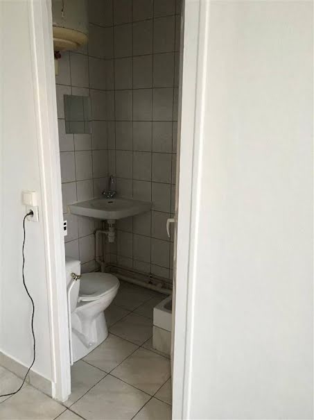 Location  appartement 1 pièce 21 m² à Villeneuve-Saint-Georges (94190), 580 €