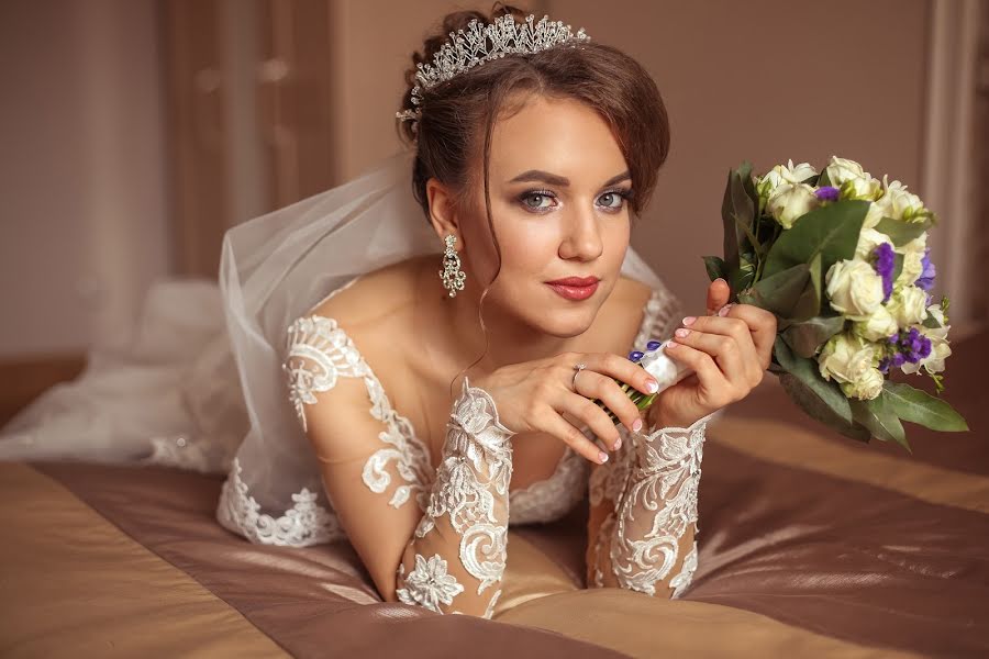 Fotografo di matrimoni Oksana Ivaniy (ivaniy). Foto del 27 febbraio 2019