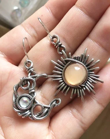 Pendientes Retro Sol Luna con piedr - 3