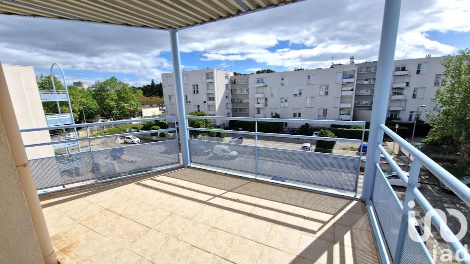 Vente appartement 4 pièces 64 m² à Bagnols-sur-ceze (30200), 85 000 €