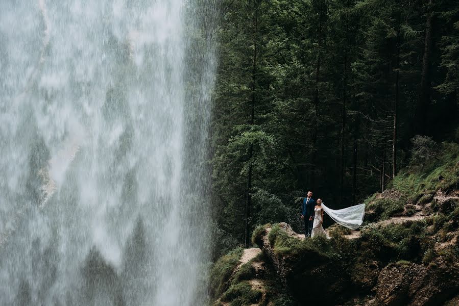 Fotógrafo de casamento Andrey Tebenikhin (atshoots). Foto de 28 de outubro 2019