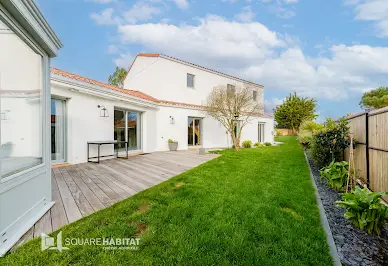 House with pool and terrace 20