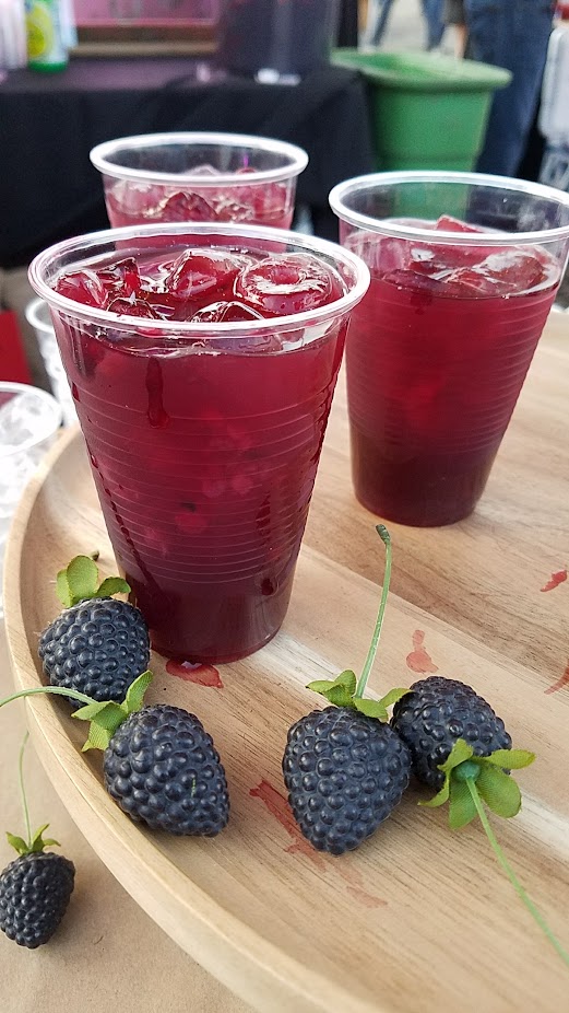 Recap of Feast Night Market 2017: The Oregon Raspberries and Blackberries Association brought 43° North Sangria with Marionberries, Boysenberries, Black Raspberries, Sangre de Toro Tempranillo, Torres 10, Torres Orange Liqueur, Green Apples, Lemons, Honey-Lavender Syrup