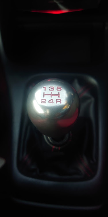 シビックのシフトノブに関するカスタム事例の投稿画像1枚目