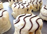 Homemade zebra cakes was pinched from <a href="https://www.facebook.com/photo.php?fbid=811224895559201" target="_blank">www.facebook.com.</a>