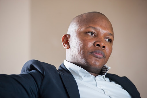 Social media continues to lash Vodacom for its actions in the legal battle with 'Please Call Me' inventor Nkosana Makate.