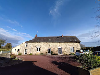 maison à Saint-Fraimbault-de-Prières (53)