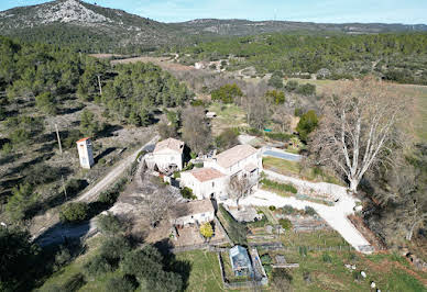 Propriété avec piscine 9