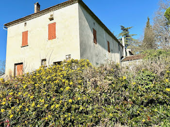 ferme à Saint-Laurent-Lolmie (46)