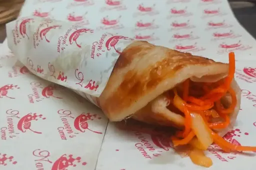 Veg Chowmein Roll