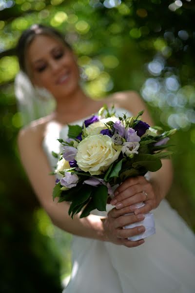 Fotógrafo de bodas Vladimir Suvorkin (vladimirsuvork). Foto del 3 de agosto 2016