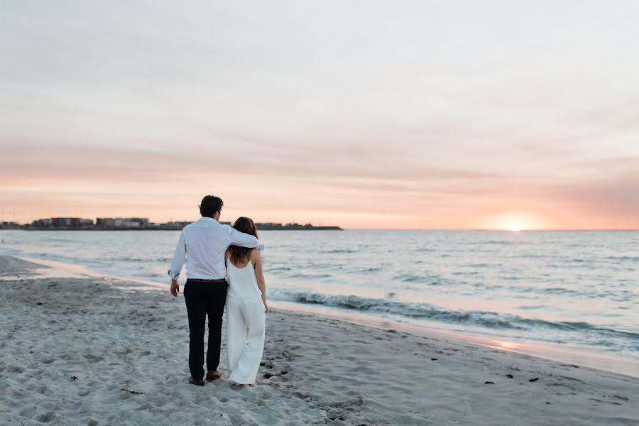 Wedding photographer Ella Mack (tea-oranges). Photo of 2 May 2019