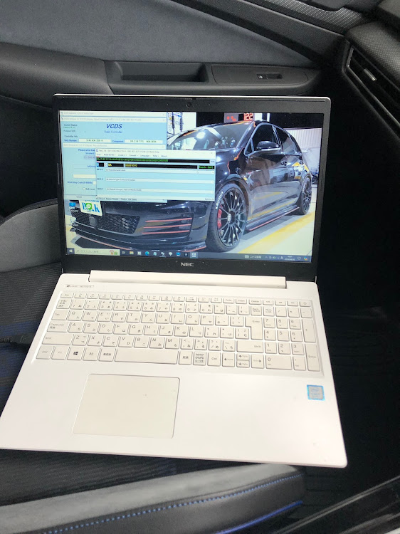 ゴルフ RのTuning Evolution B.L.K・コーディング・VCDS・VCP・GOLF8に関するカスタム事例の投稿画像2枚目