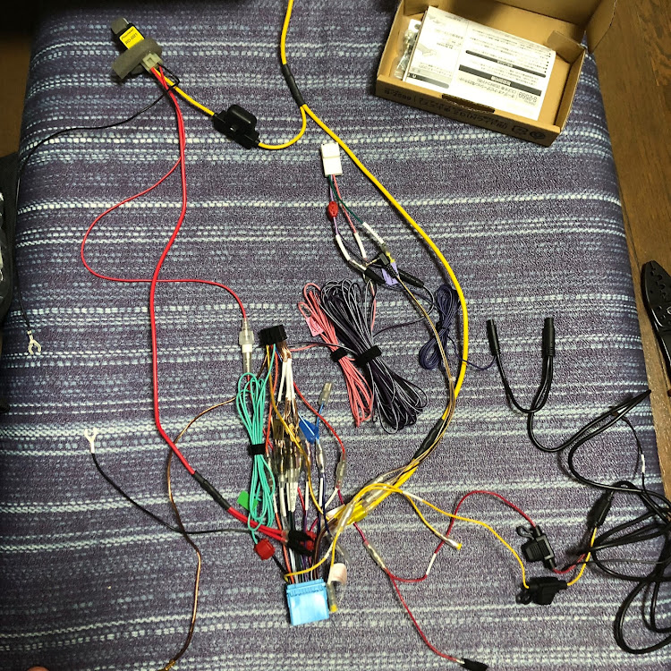 スペーシアカスタムのDIY・ナビ・配線・配線加工・スピーカー交換に関するカスタム事例の投稿画像3枚目