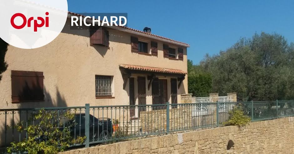 Location  villa 6 pièces 174 m² à Ollioules (83190), 2 000 €