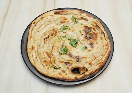 Lacha Parantha Thali