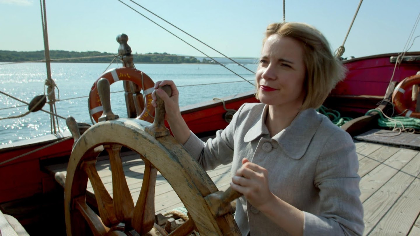 Watch Empire of the Tsars: Romanov Russia with Lucy Worsley live