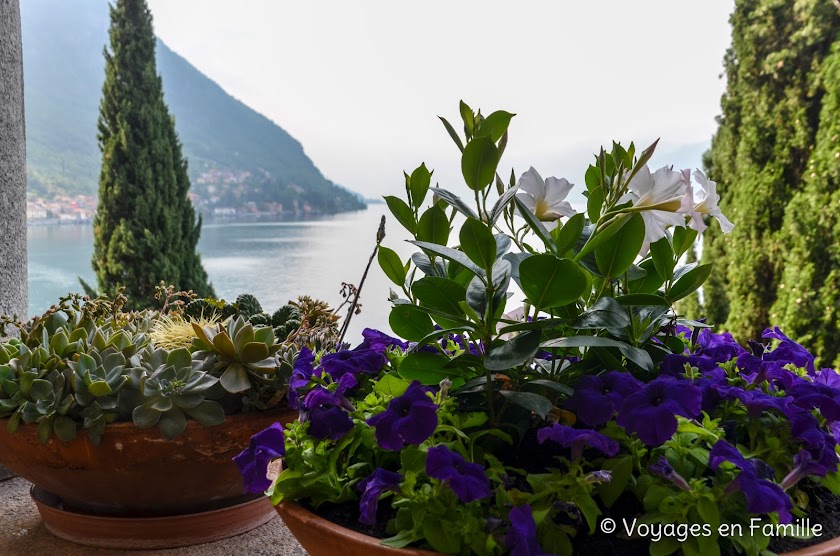 Lac de Côme,  Varenna, villa monastero