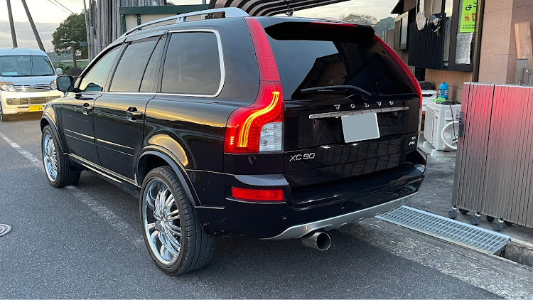 XC90のXC90・22インチホイールに関するカスタム事例の投稿画像1枚目