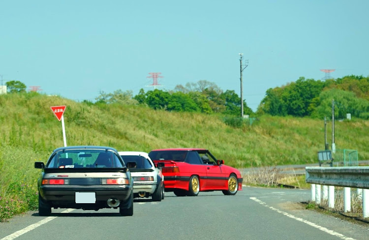 コスモのマツダ・ロータリー・SA22C サバンナRX-7・NB ロードスター・ルーチェ・コスモに関するカスタム事例の投稿画像5枚目