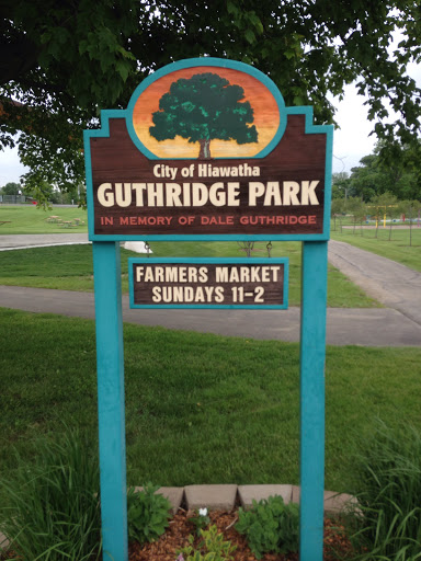 Guthridge Park Sign 